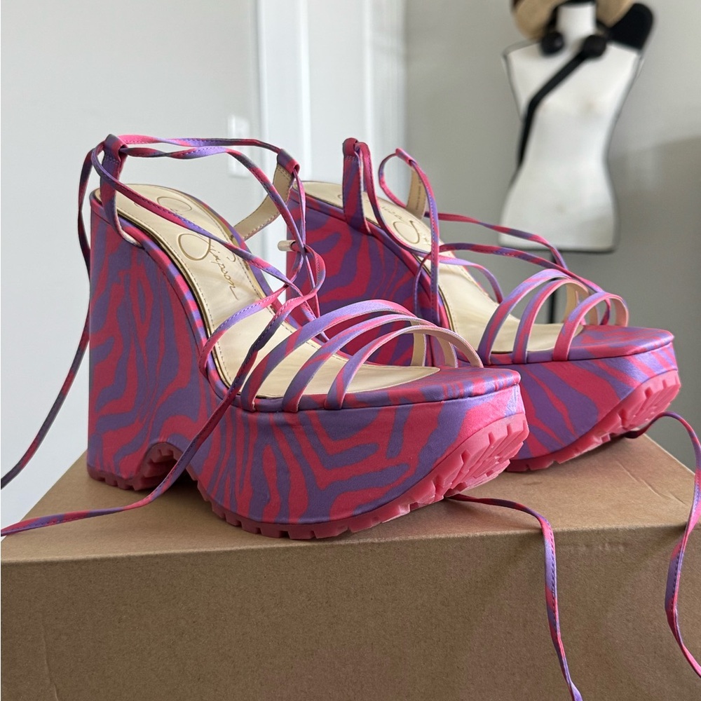 Stylish Pink and Purple Women's Wedge Sandals Jessica Simpson - Picture 2 of 3